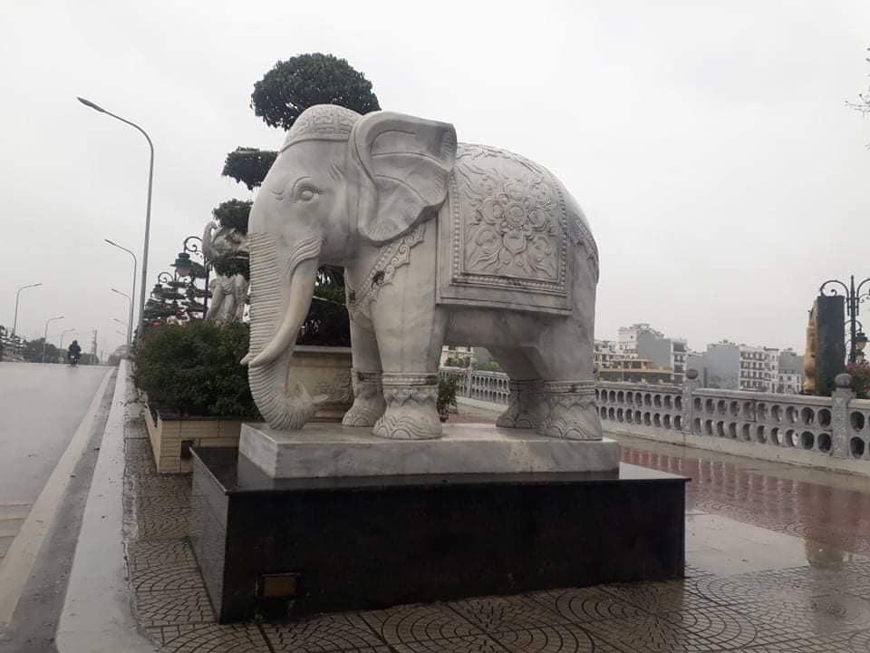 Ý nghĩa tượng voi đá phong thuỷ và cách đặt tượng voi phong thuỷ - Stone Ninh Binh