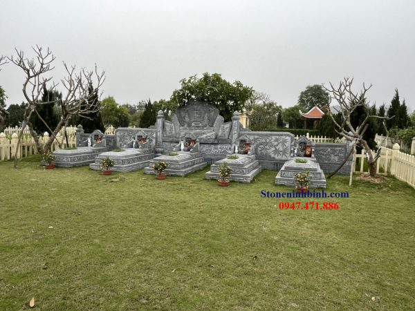Mẫu khu lăng mộ đá của gia chủ ở Bảo Yên, Lào Cai