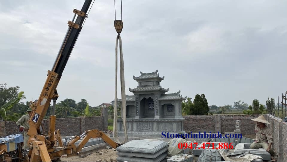 Mẫu khu lăng mộ đá của gia chủ ở Chiêm Hóa, Tuyên Quang