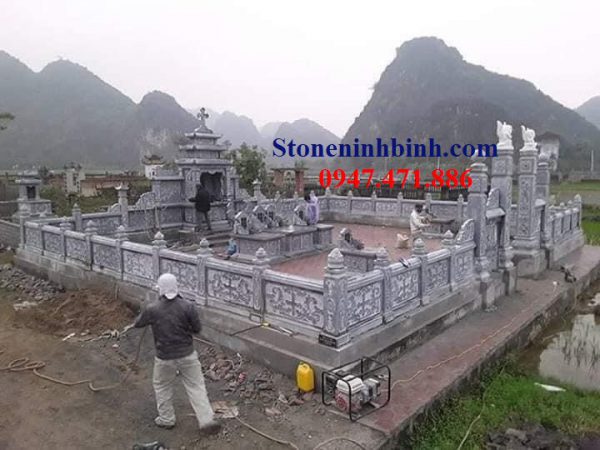Mẫu khu lăng mộ đá của gia chủ ở Yên Sơn, Tuyên Quang